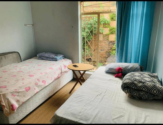 3 BEDROOM TOWNHOUSE FOR SALE IN VANDERBIJLPARK CW 3